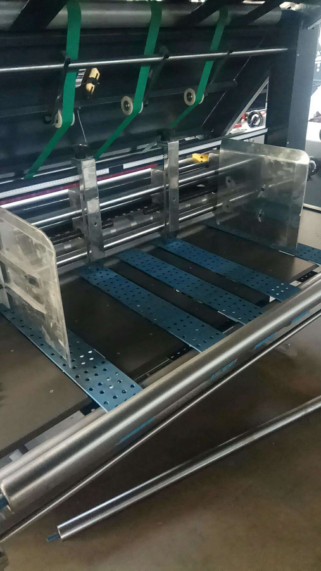 Customized Automatic Flute Laminating Machine , Corrugated Cardboard Auto Flute Laminator