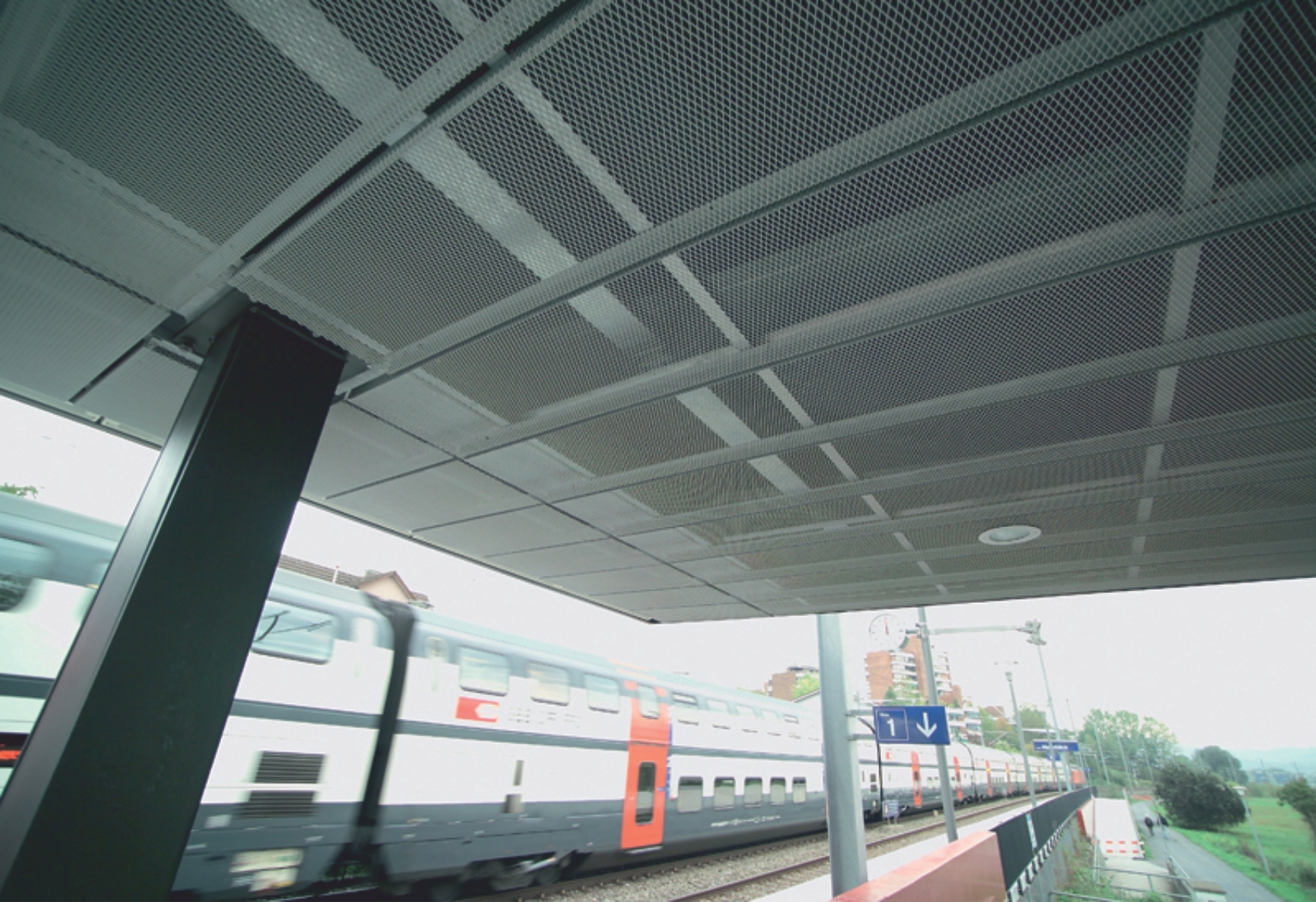 Expanded Metals Interior Decorative Mesh - Steel, Stainless Steel, Copper, Brass, Aluminum, Polycarbonate | Durable, Polished Finish, Versatile Decorative Shapes, Maximum Size Up To 300mm X 500mm