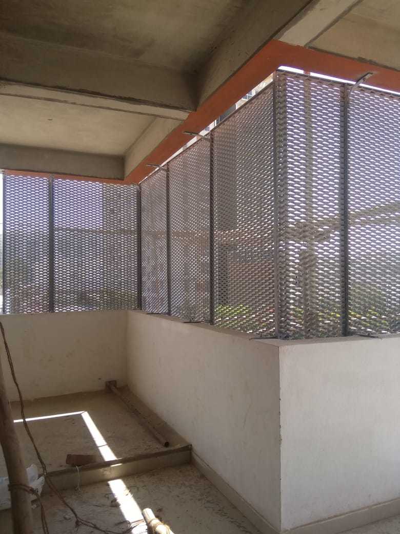 Durable Expanded Metal Windows