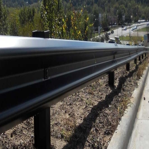 Safety Metal Barriers - Metal Crash Barrier, 3mm Thick W-beam & Thri-beam, 4000mm Effective Length, Silver Galvanized Metal, Manual Usage