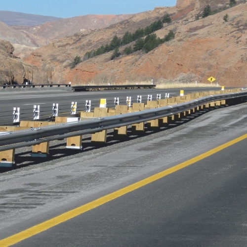 Beam Crash Barriers - Metal, W-beam 3cm Thickness With 4000cm Effective Length, Silver, Galvanized | Manual Function For Road & Highway Safety