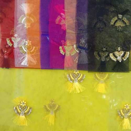 कढ़ाई वाला लटकन बुटा