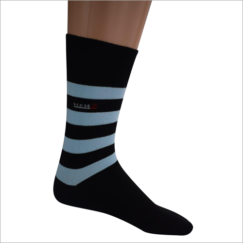 काले पुरुषों के लिए फुल लेंथ सॉक्स
