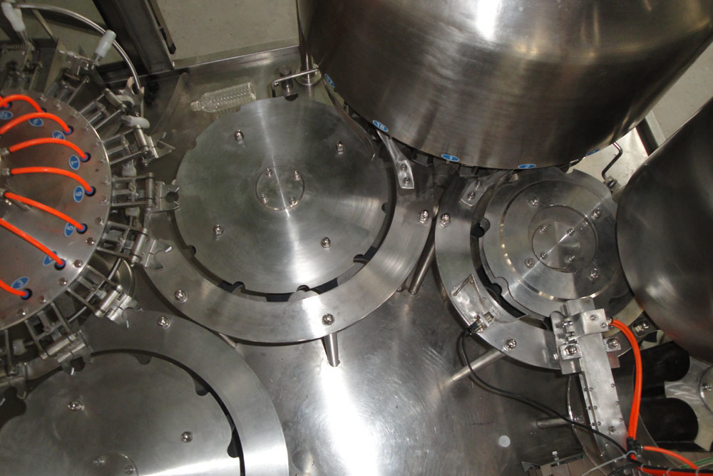 Mineral Water Filling Machine - Application: Beverage
