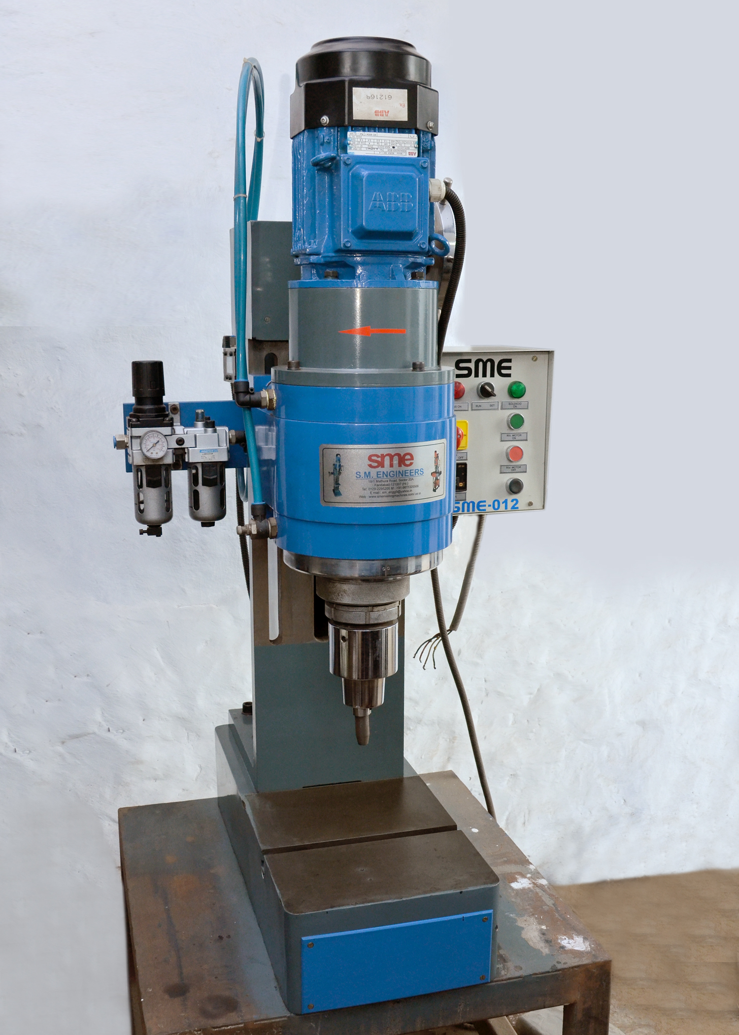 Semi Automatic Riveting Machine - Color: Blue & Gray