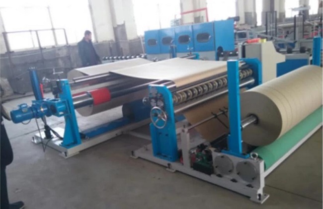 White Abrasion Resistant Paper Cutting Machine , 1600c Paper Roll Slitter Rewinding Machine