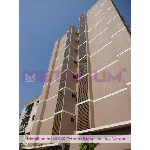 Metalium द्वारा निर्मित 84R बाहरी धातु लूवर सिस्टम