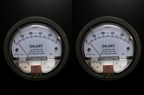 गैलेक्सी मैग्नेहेलिक गेज मॉडल G2000-25MM रेंज 0-25 MM WC