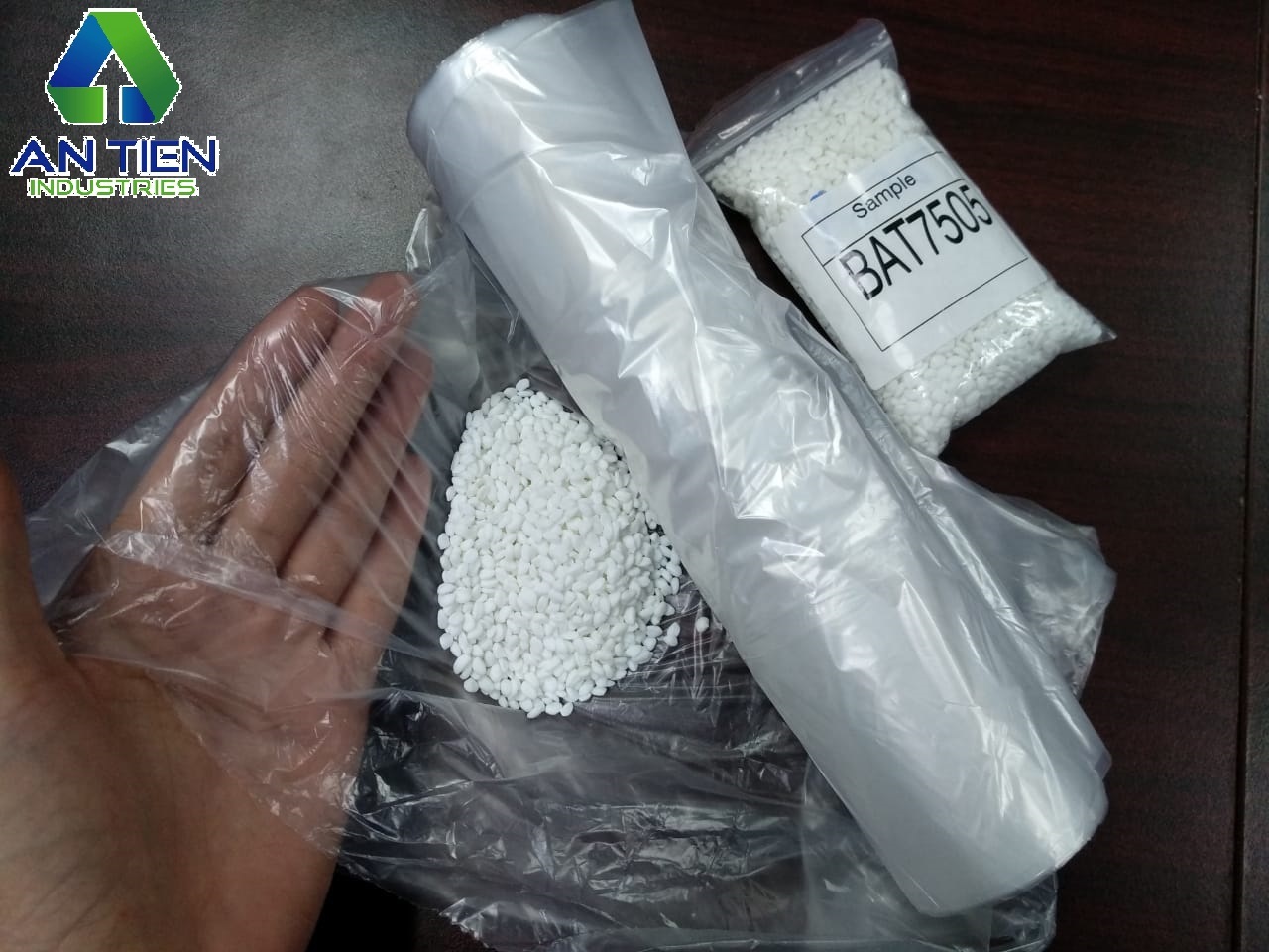 Red Transparent Baso4 Filler