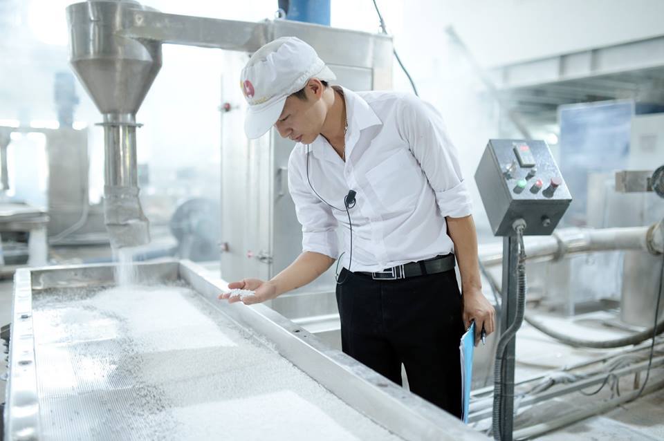Red Transparent Baso4 Filler