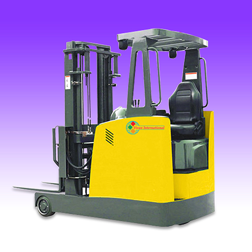 Electric Reach Truck