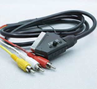 ब्लैक Sh10-005 स्कार्ट केबल, स्विच के साथ 3Rca प्लग के लिए स्कार्ट प्लग 