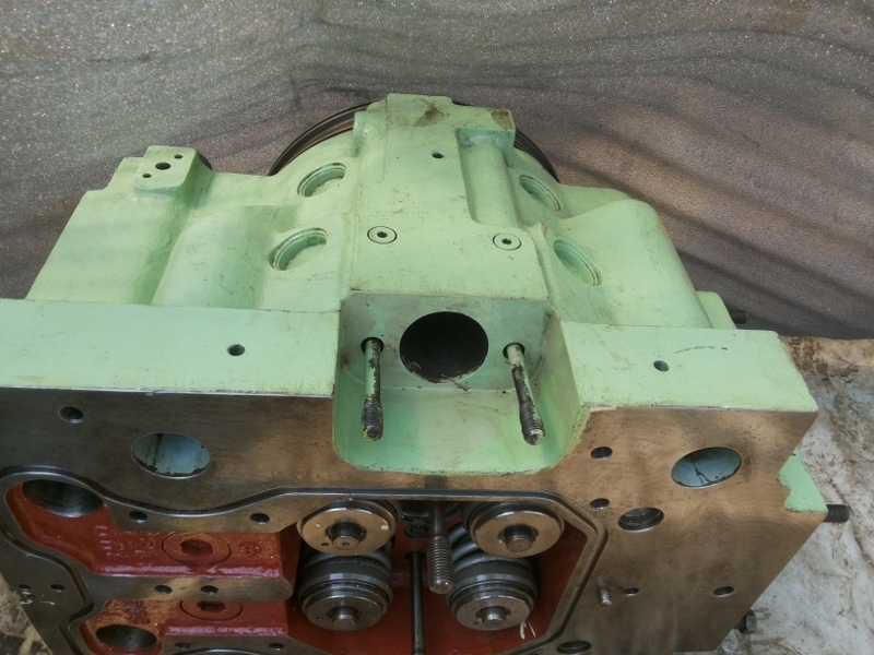 Automatic Man B&w 32/40 Cylinder Head