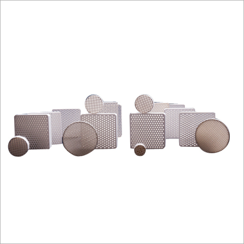 Porous Honeycomb Ceramic Filter For Casting Filtration Rated Voltage: 220 Volt (V)