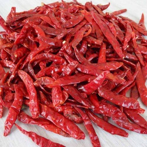 Whole Red Chilli - Top Grade, 15 Kilograms | Elongated Shape, Hot Spicy Taste, 24 Months Shelf Life, Cool Dry Storage
