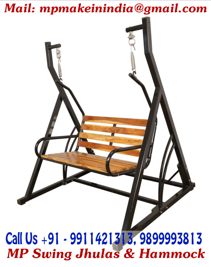 Outdoor Jhoola Capacity: 1000