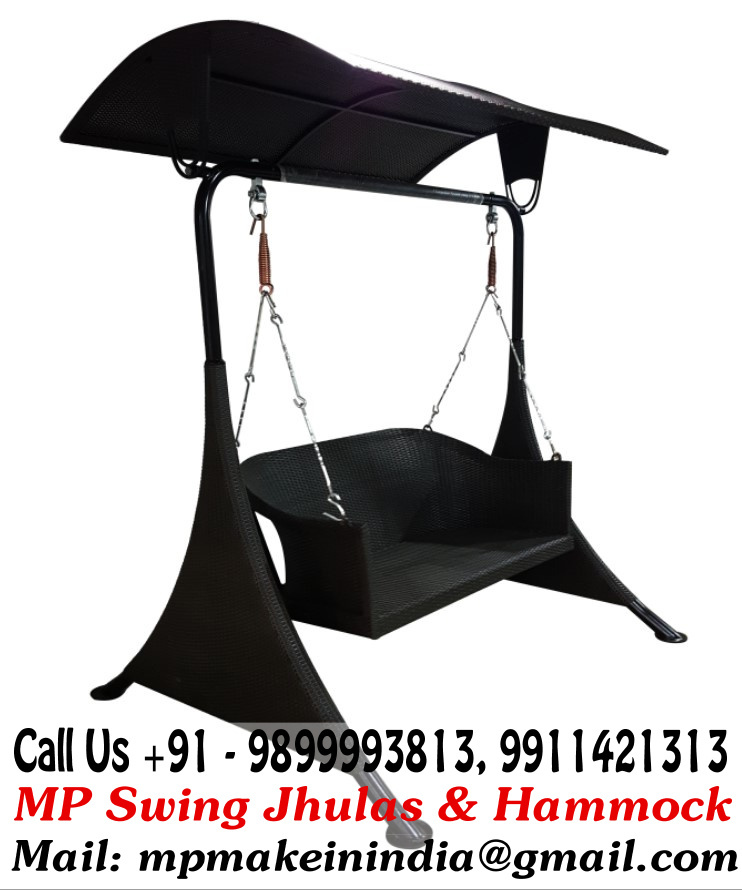 Outdoor Jhoola Capacity: 1000