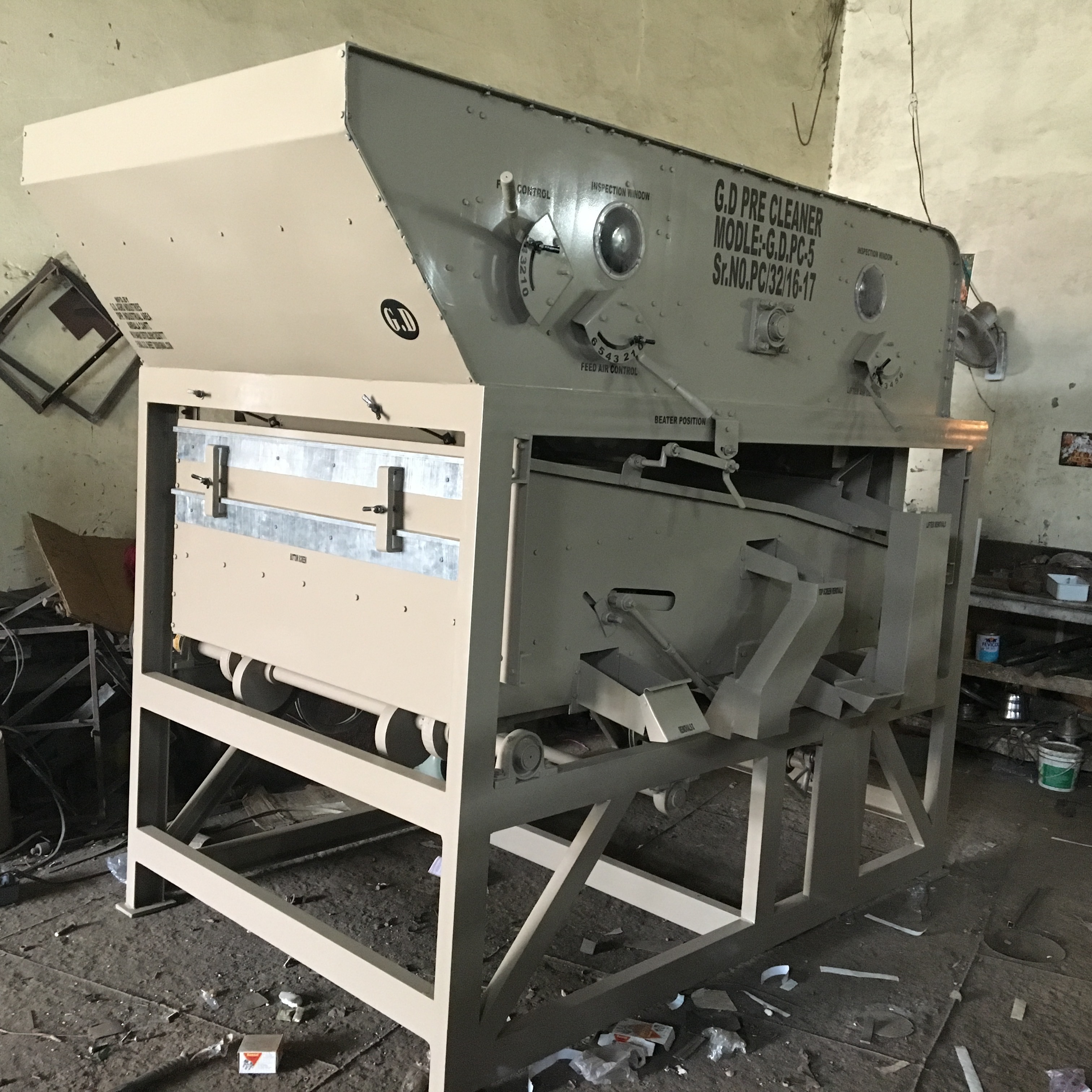 Seed Pre Cleaner Model - Capacity 8 Tph