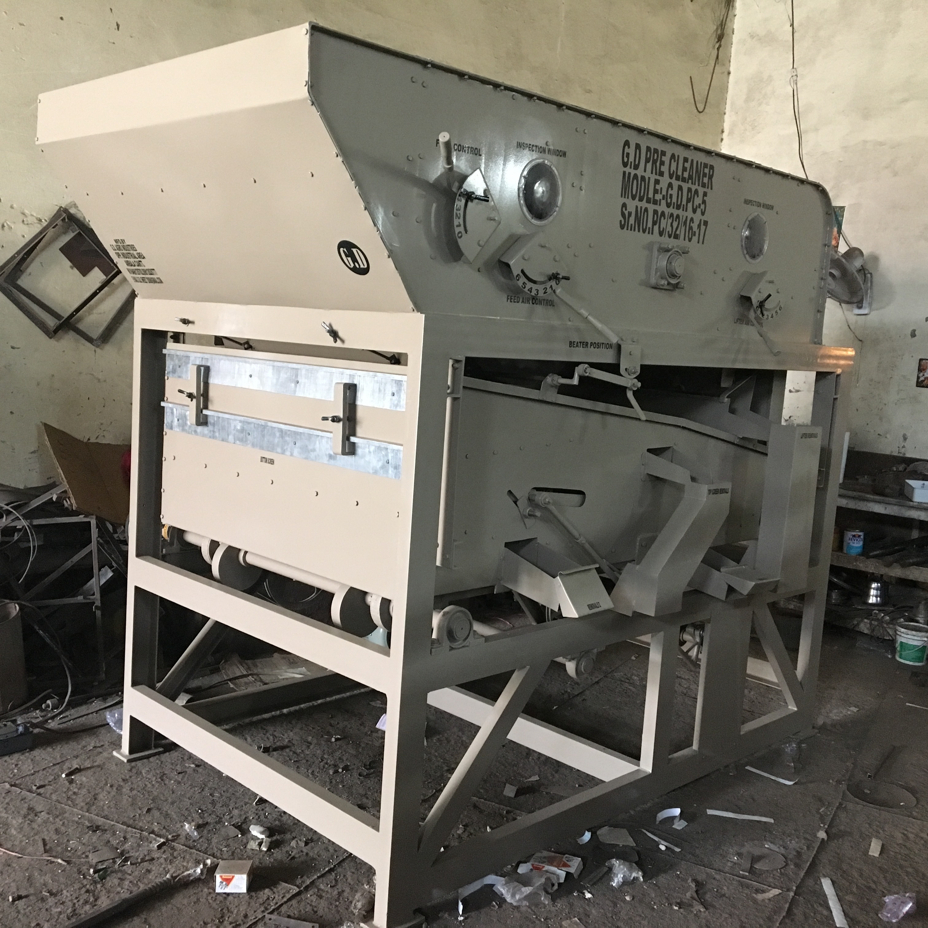 Seed Pre Cleaner Model - Capacity 8 Tph