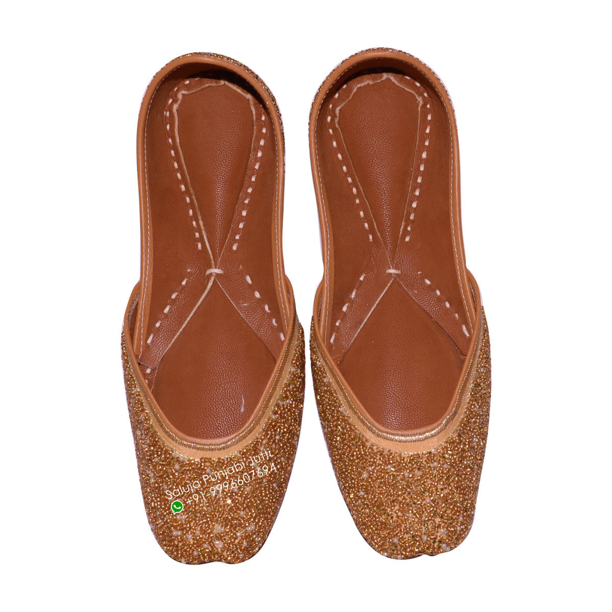 Golden Ladies Gold Punjabi Jutti Trending Handmade Ethnic Jutii For Women