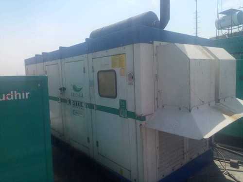 जनरेटर की मरम्मत कमिंस 250 केवीए