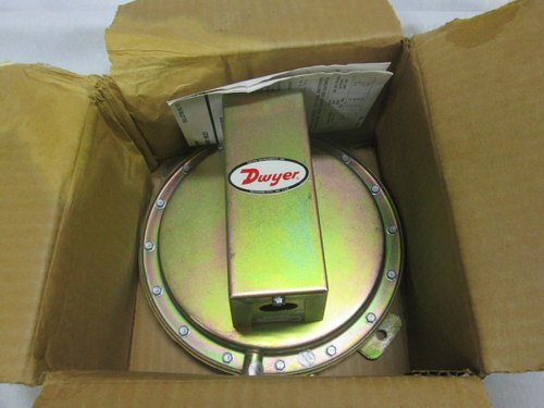 Dwyer 1626-20 Series 1620 Single And Dual Pressure Switch Range 8.0-24" W.c Measure Pressure Of: Gas