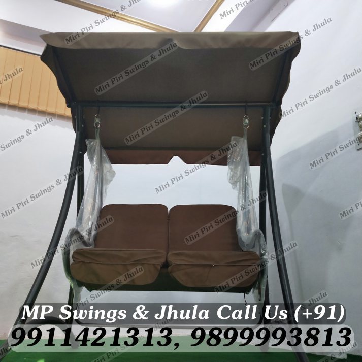 Garden Swing Capacity: 1000 Kg/day
