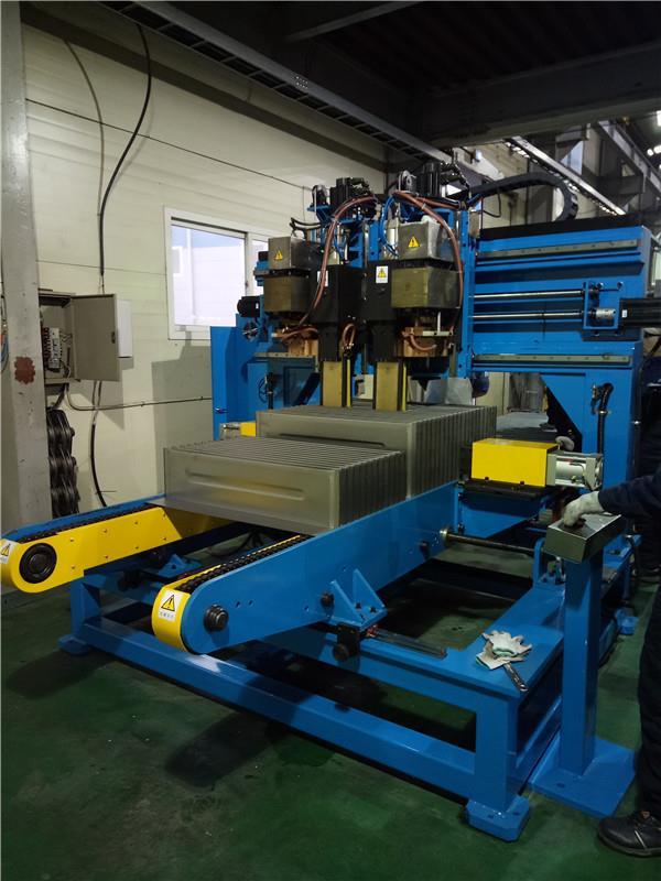 Embossment Spot Welding Machine For Corrugated Tank Production