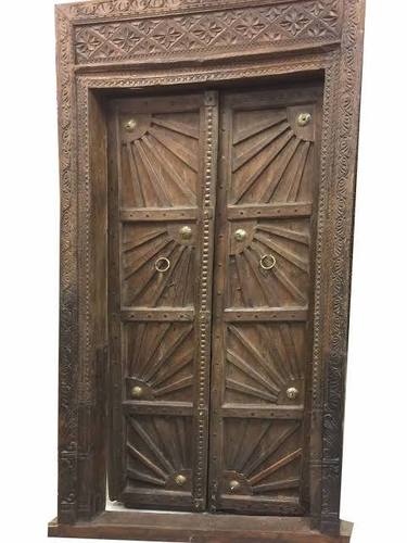  एंटीक डोर एप्लीकेशन: एक्सटीरियर