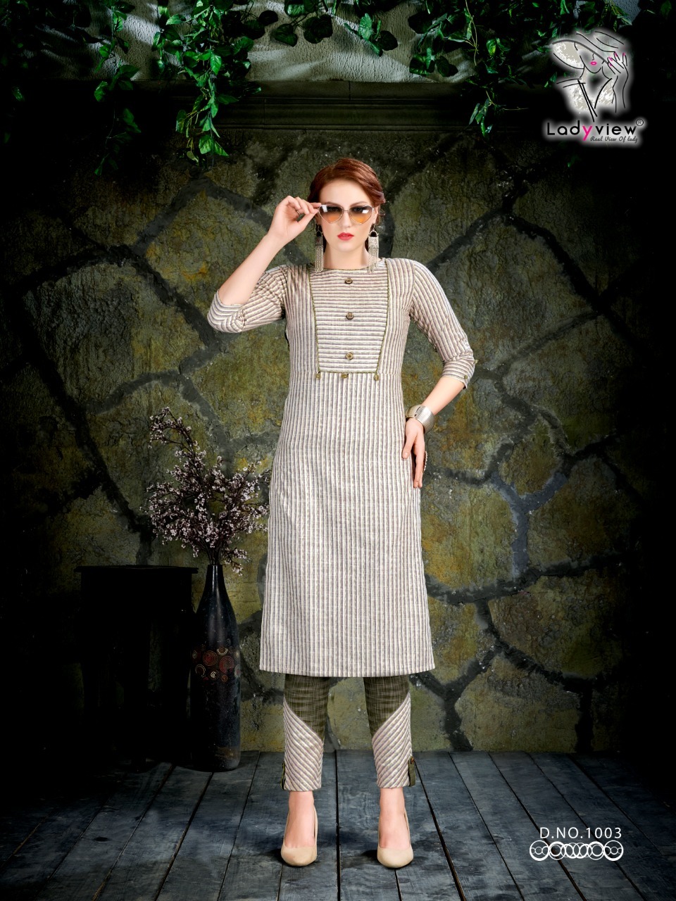 Designer Cotton Kurti With Pant