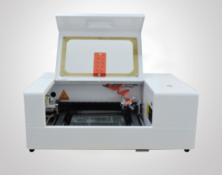 CO2 लेजर उत्कीर्णन मशीन