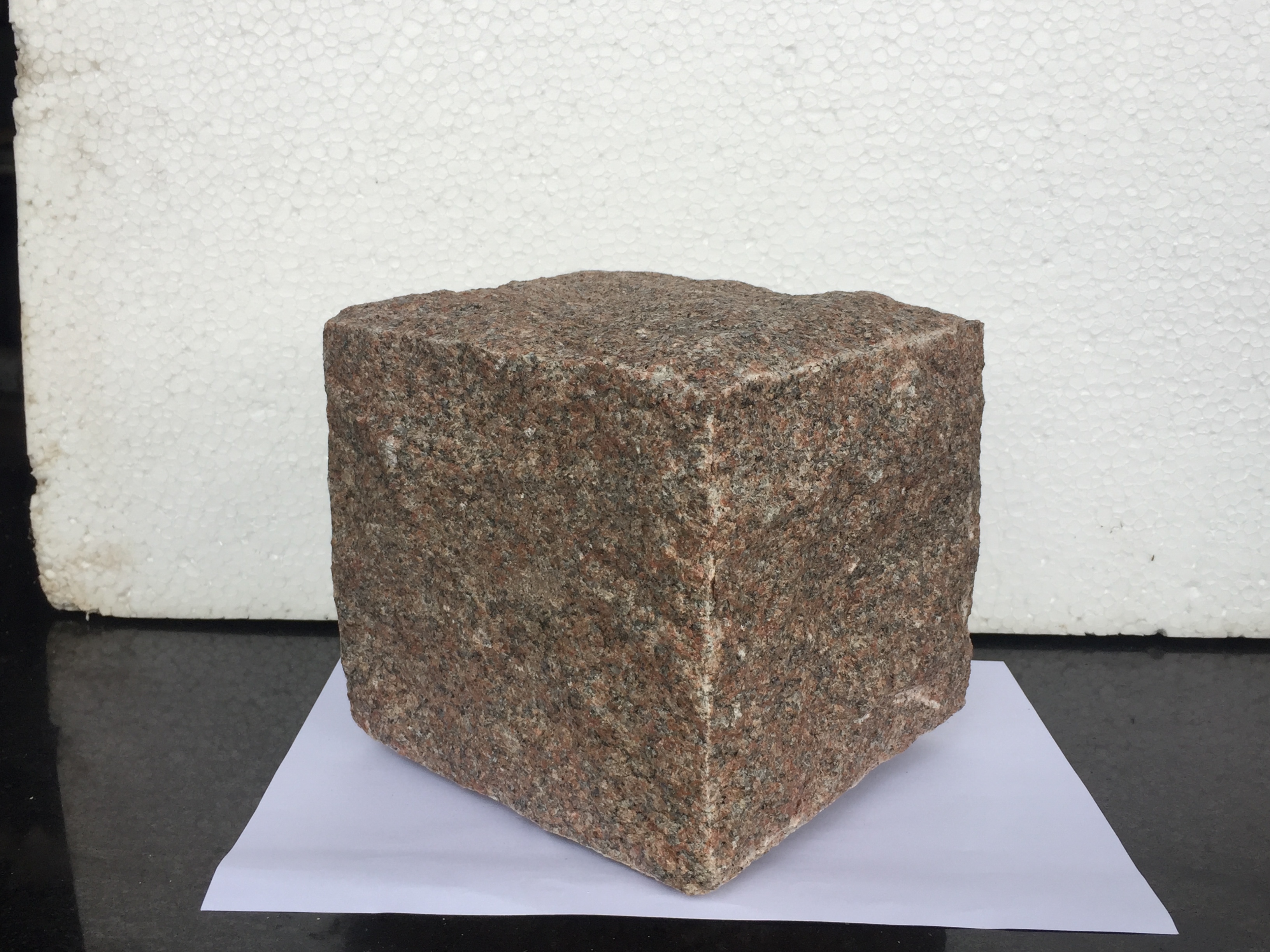 Cobble Stones - Granite, Varied Sizes 4x4x8cm To 15x15x17cm, Gray | Aesthetic, Customizable, Durable, Strong, Versatile Finishes