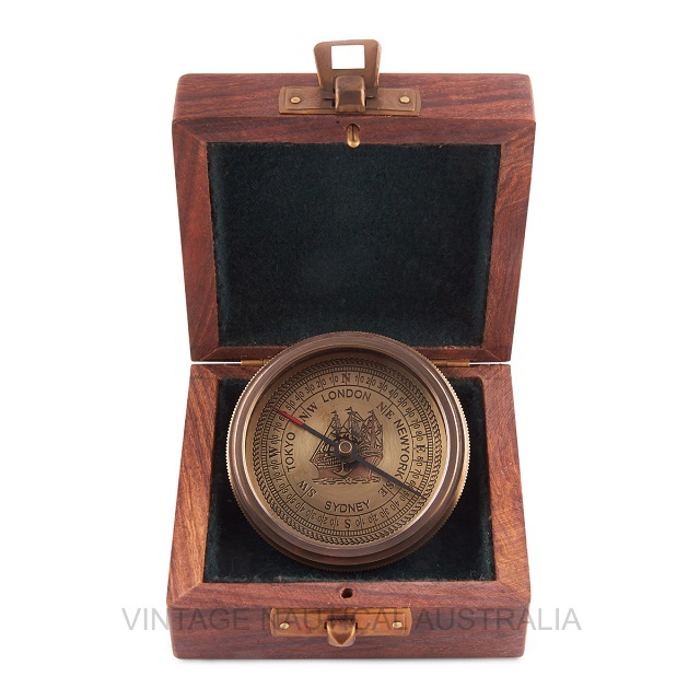 Compass A Kookaburra