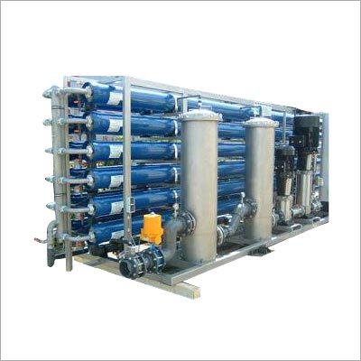 रिवर्स ऑस्मोसिस पानी उपचार संयंत्र