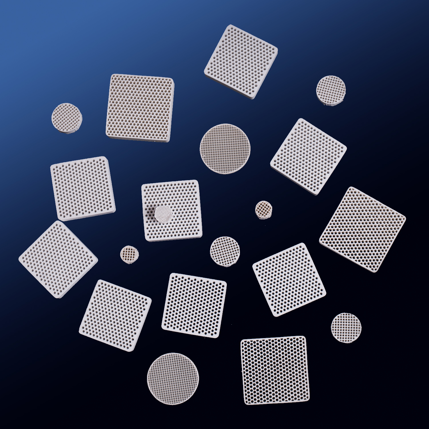 Honeycomb Ceramic Foundry Filter Rated Voltage: 220 Volt (V)