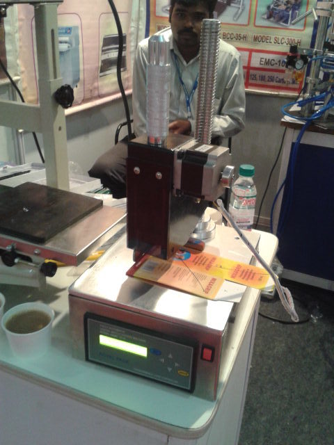 Batch Coding Machine Emc - Accuracy: 1 Mm