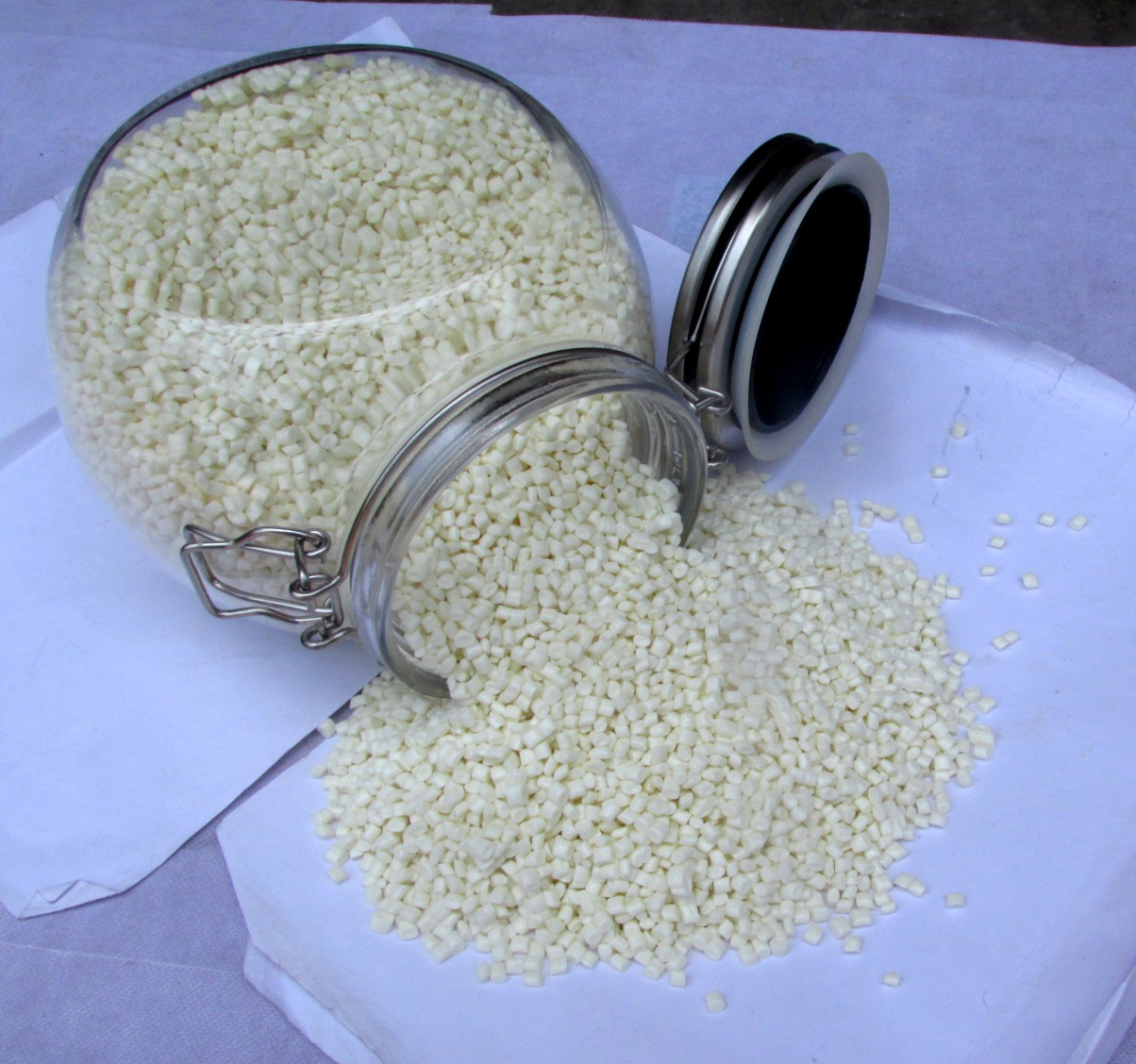 Hotmelt Perfect Binding Adhesive Cas No: 24937-78-8