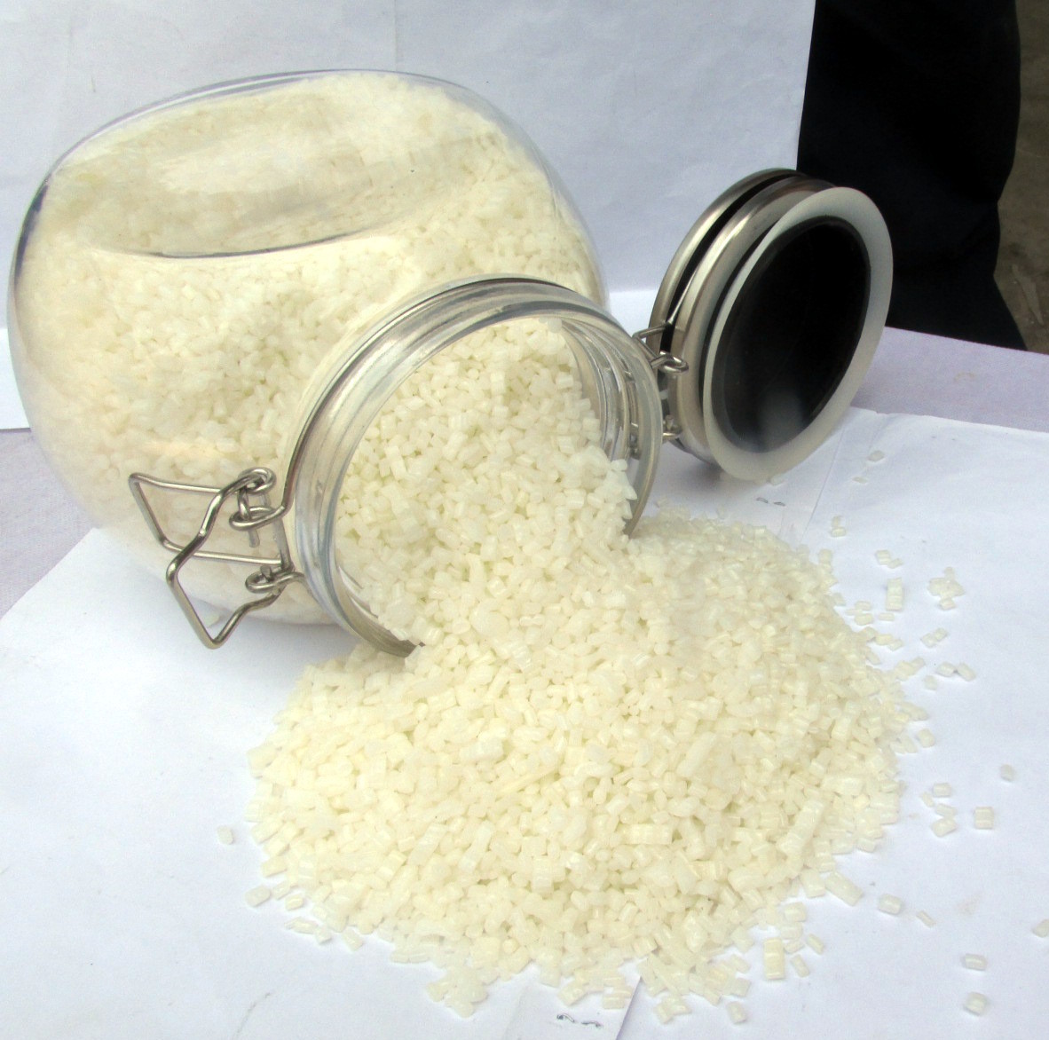 Hotmelt Perfect Binding Adhesive Cas No: 24937-78-8