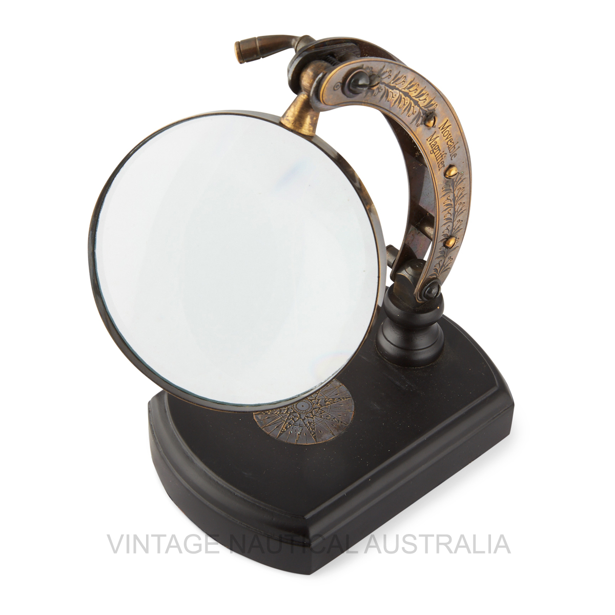 Magnifying Glass A Engraved Arm (Wood Base)
