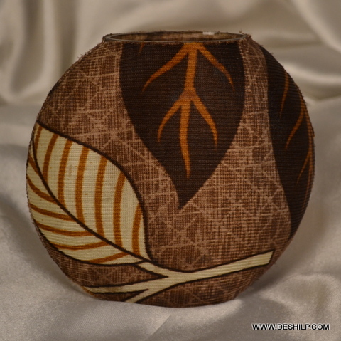 मॉडर्न आर्ट्स डेकोर ग्लास कैंडल होल्डर