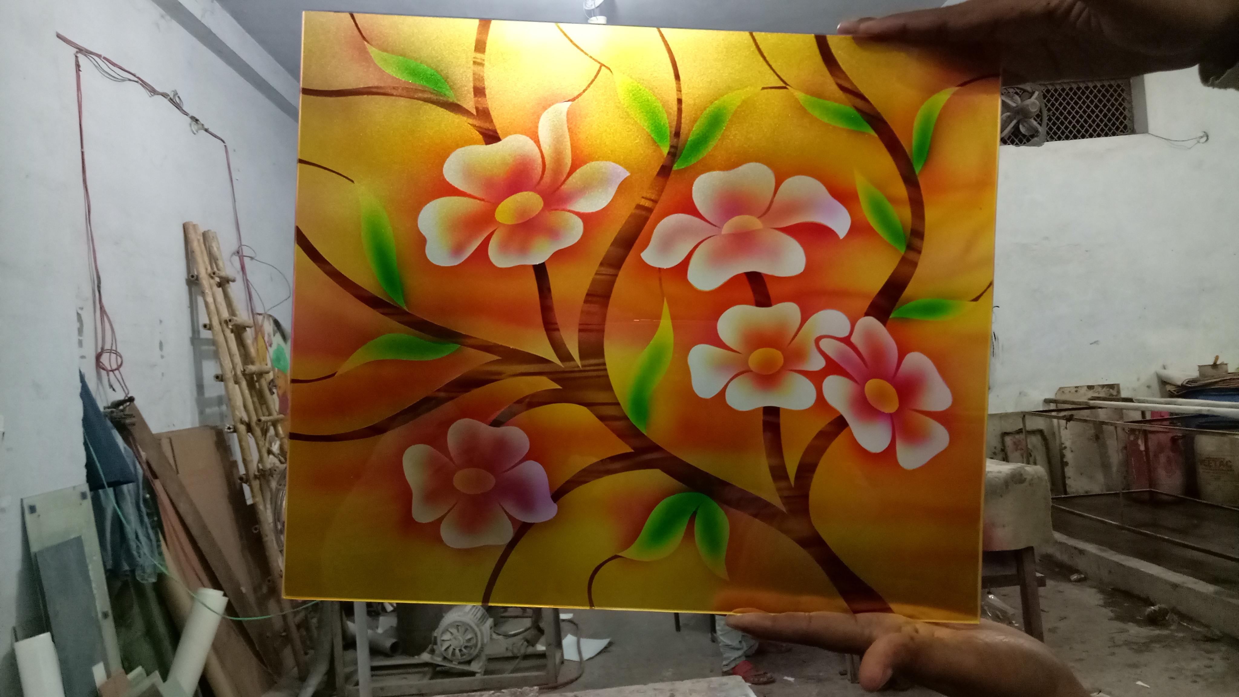 Digital Printing Glass - Customizable Size (3-19mm) | High Color Durability, Scratch Resistant, Uv Resistant, Easy To Clean, Glossy Finish, Vibrant Colors