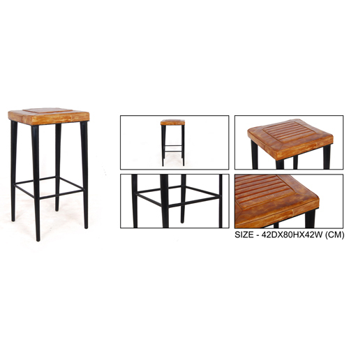 लकड़ी का स्टूल