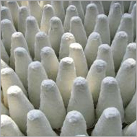 सिरेमिक टैप आउट कोन रेटेड वोल्टेज: 220 वोल्ट (V)