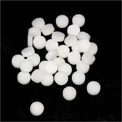 White Smokeless Camphor Tablet