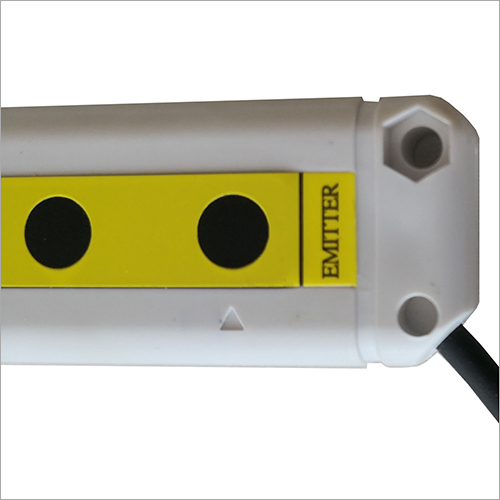 Area Detection Light Curtain Accuracy: 20 Mm
