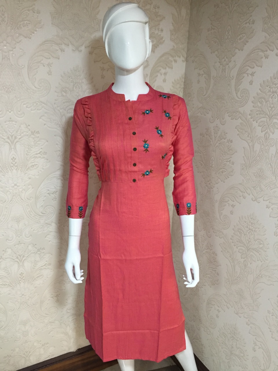 Pink Collar Kurtis