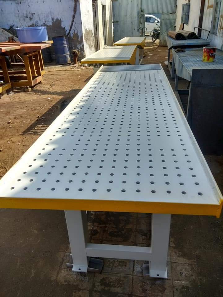 Iron Vibrator Paver Block Table Machine