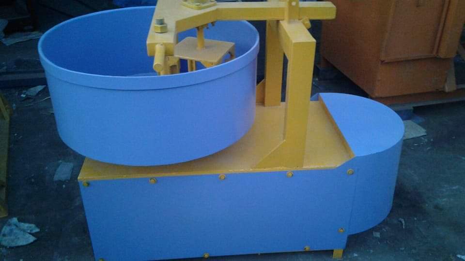 Iron Vibrator Paver Block Table Machine