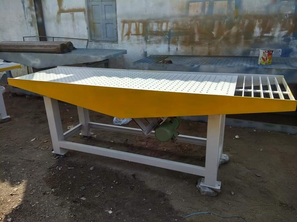 Iron Vibrator Paver Block Table Machine