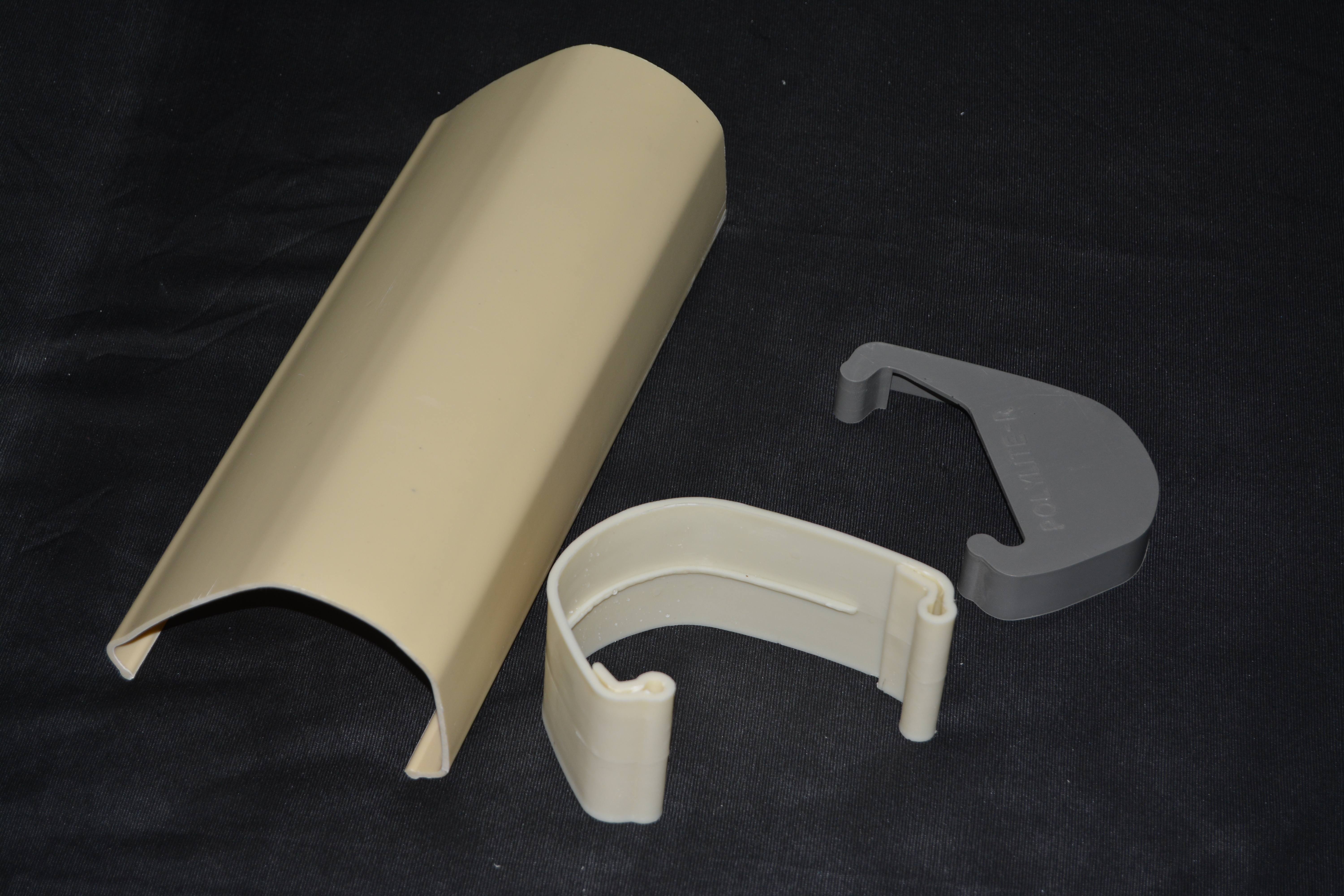 Poultry Grower Feeder - Plastic, 75mm Size, Gray Color | Advanced Design, Abrasion Resistance, Seamless Edges Finish, Durable